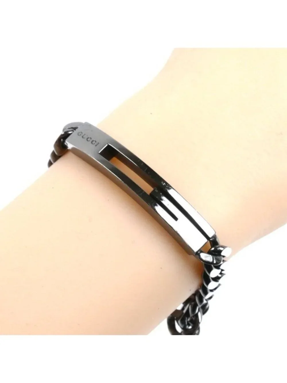 Gucci 925 Sterling Silver Cutout G Black Coating Bracelet 18